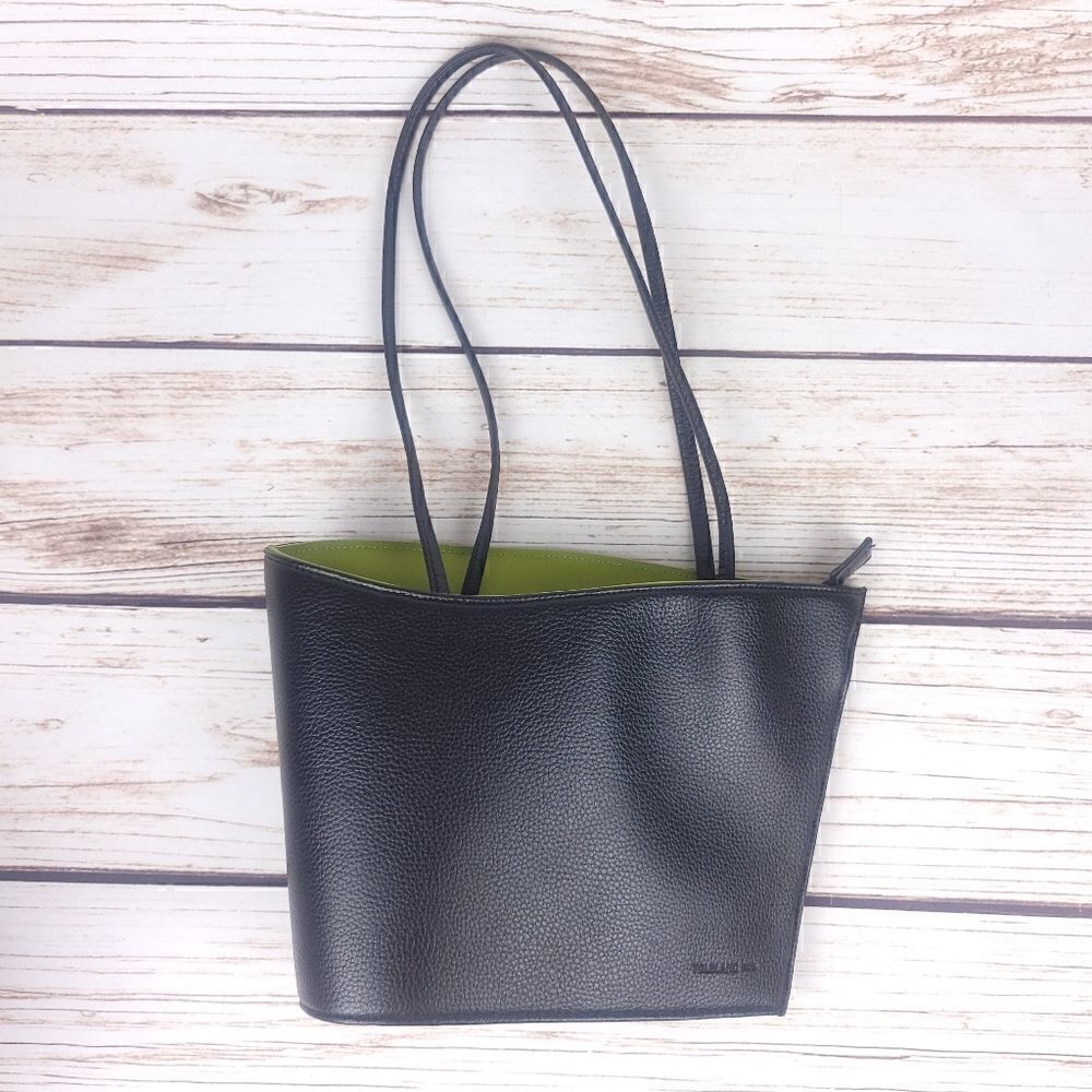 Tolblanc Paris Black and Green Leather Shoulder Bag